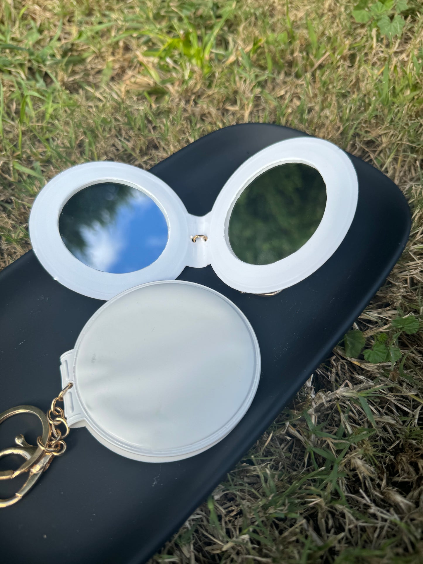 Compact Mirrors