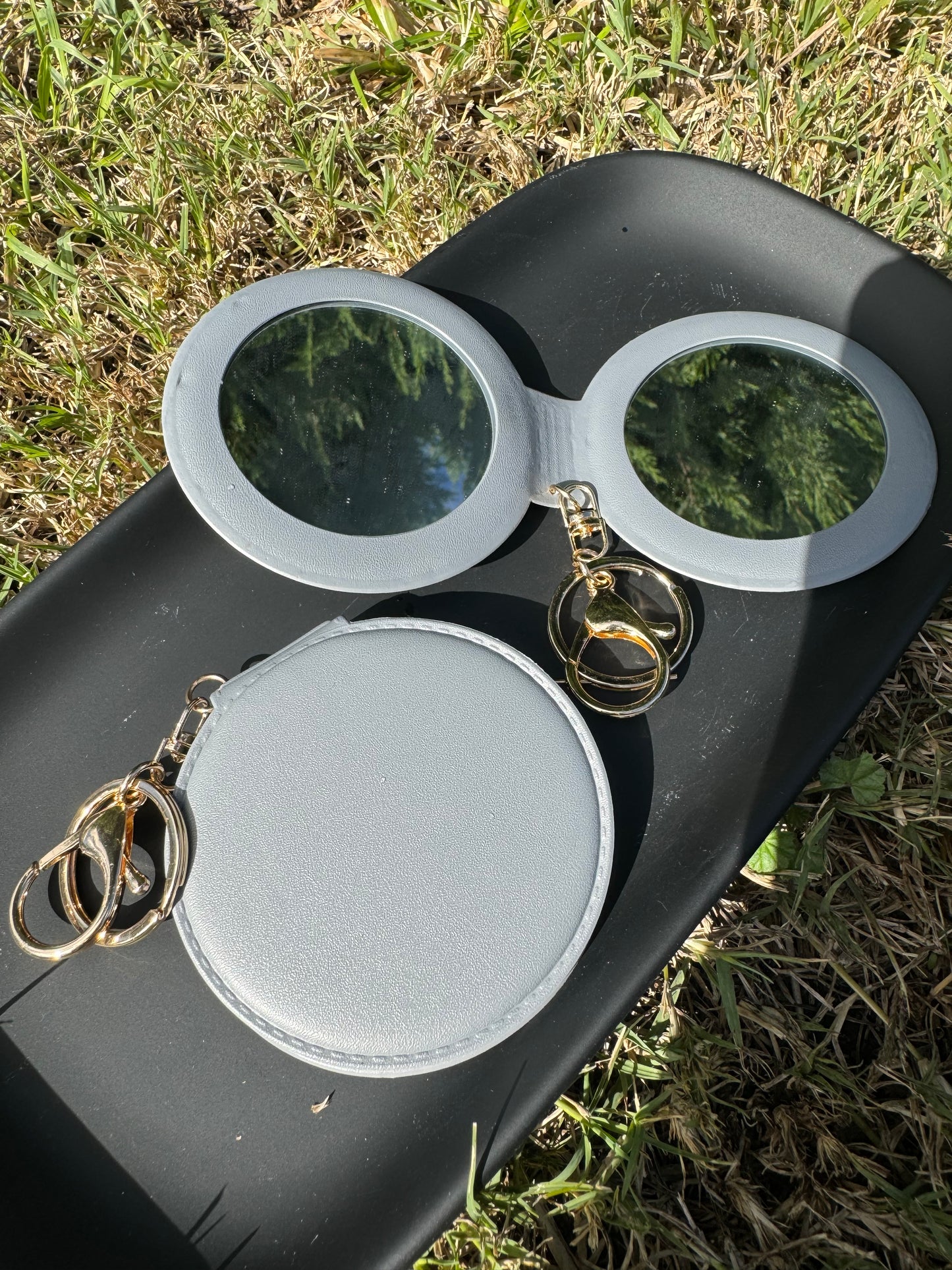 Compact Mirrors
